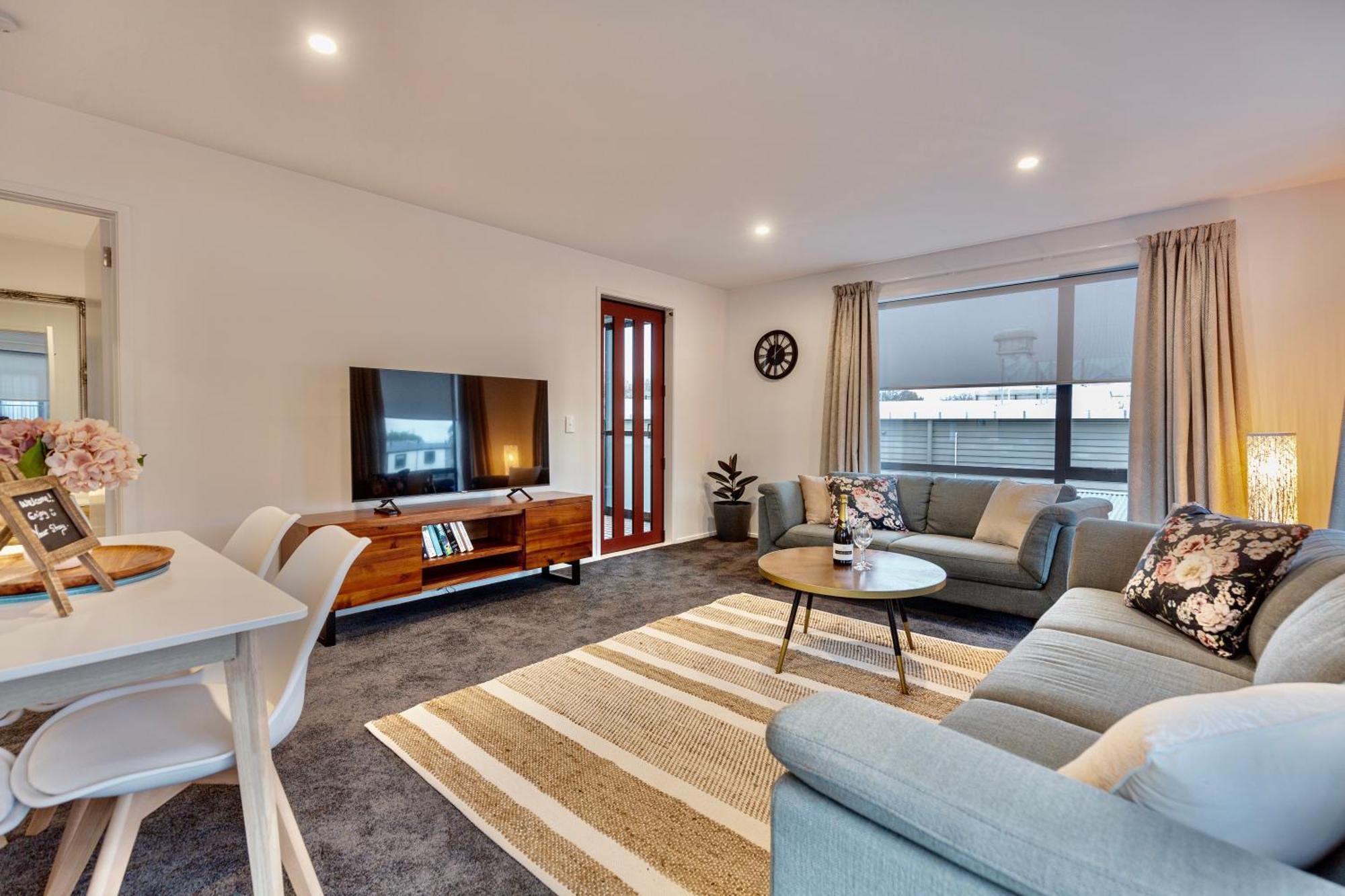 Stylish City Apartment On Bealey Christchurch Exterior photo